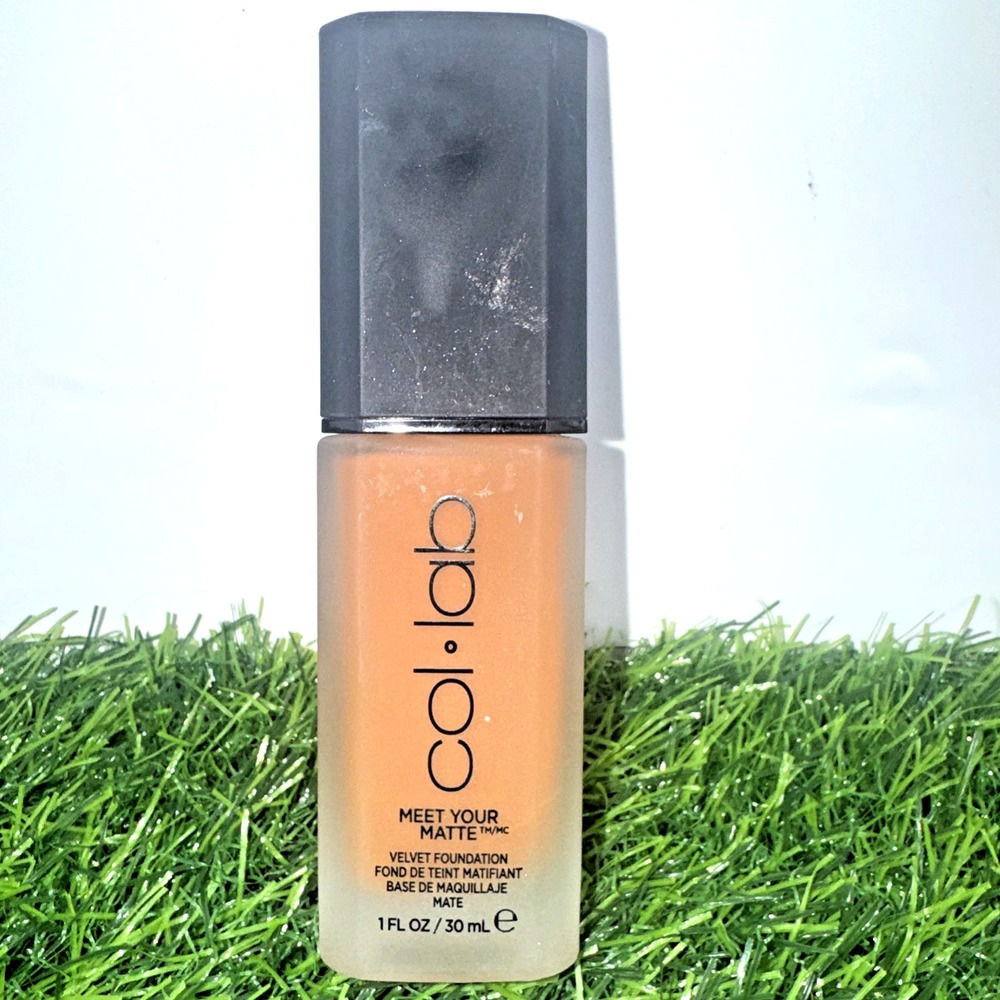 Collab Meet Your Matte Velvet Foundation Chestnut # 9.5 Airbrush Affect